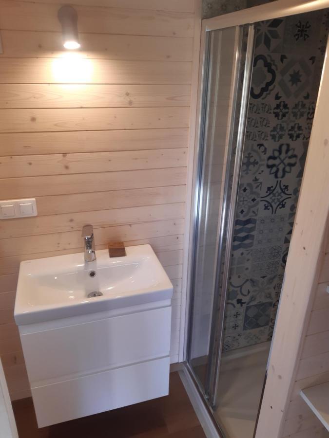 Micro Maison Bois / Tiny House Au Calme Crest Luaran gambar